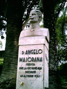 Majorana, Angelo