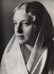 Vijaya, Pandit Lakshmi