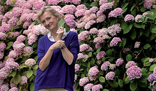 Elizabeth Strout