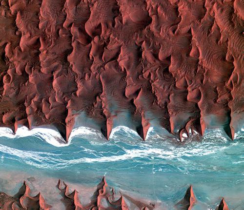 Dune sabbiose del deserto della Namibia