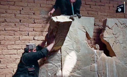 Distruzione bassorilievi di Nimrud